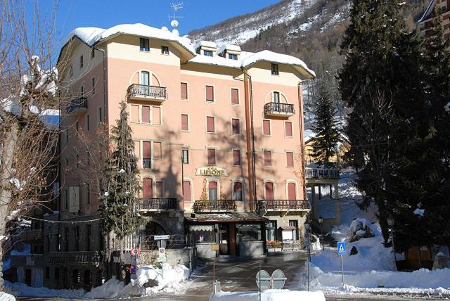 Limone Palace Aparthotel Limone Piemonte Ngoại thất bức ảnh