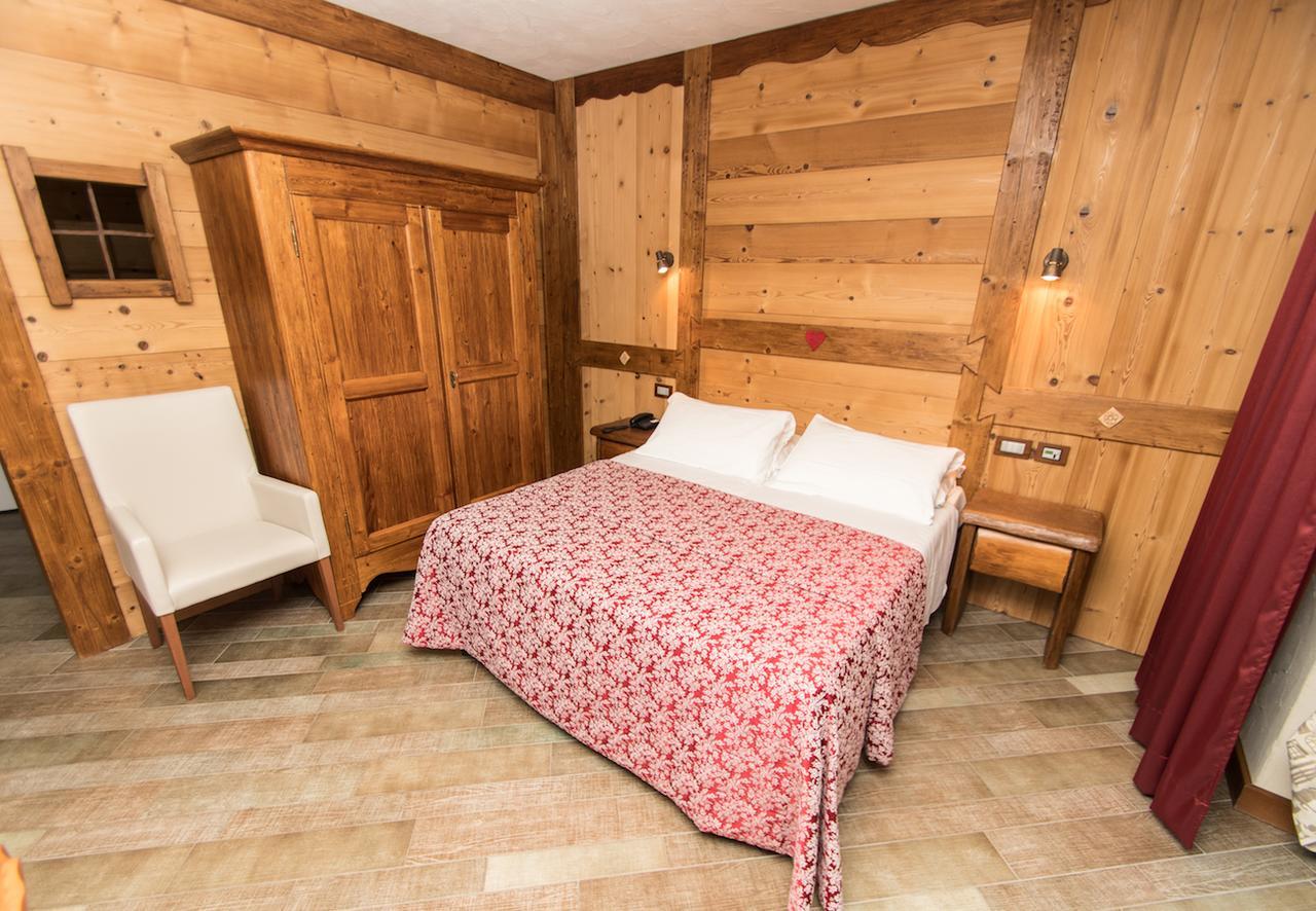 Limone Palace Aparthotel Limone Piemonte Ngoại thất bức ảnh