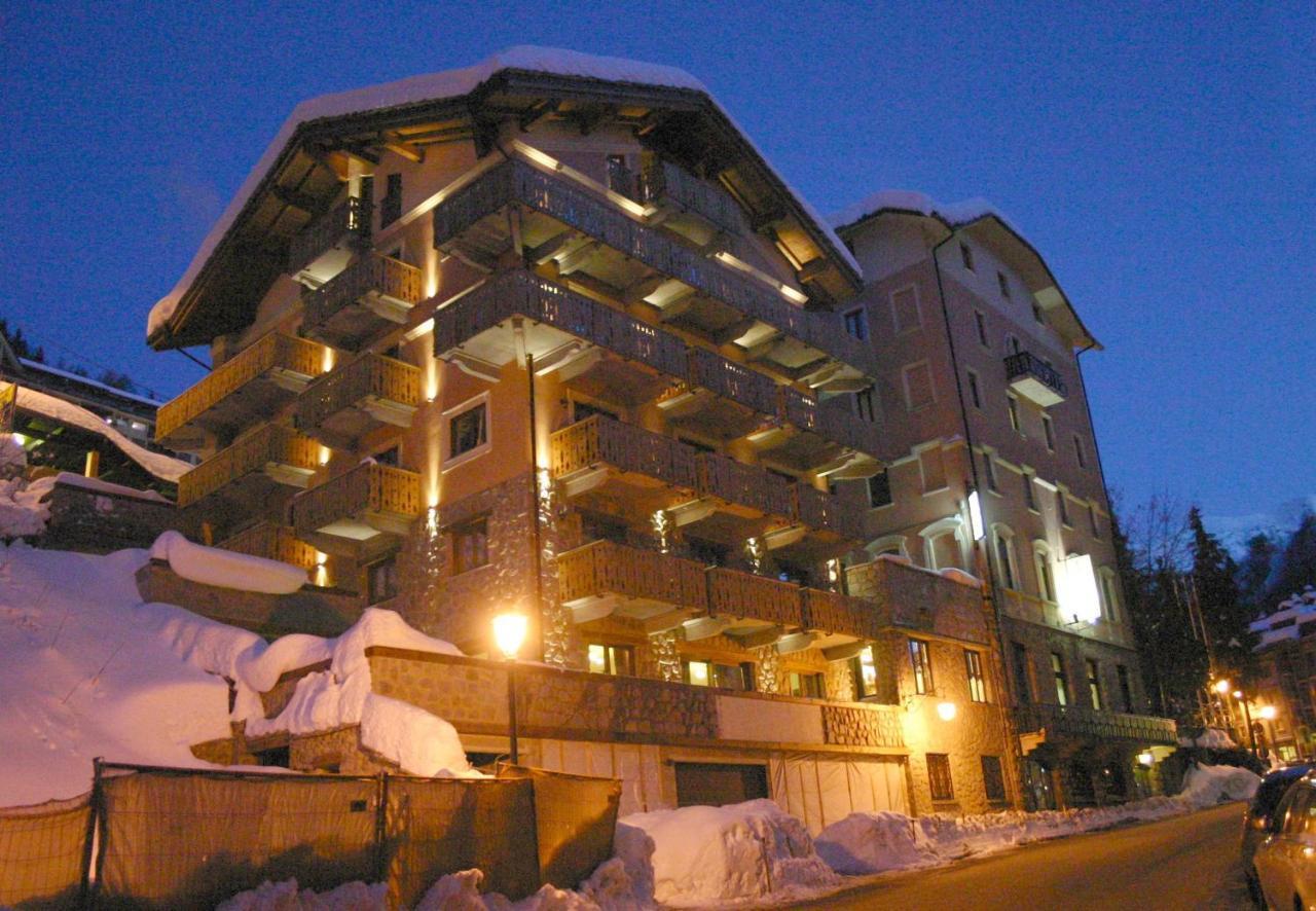 Limone Palace Aparthotel Limone Piemonte Ngoại thất bức ảnh